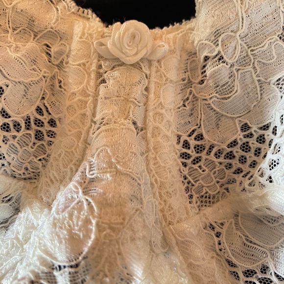 Victoria Secret white lace bra 36C new without tag - Picture 2 of 8